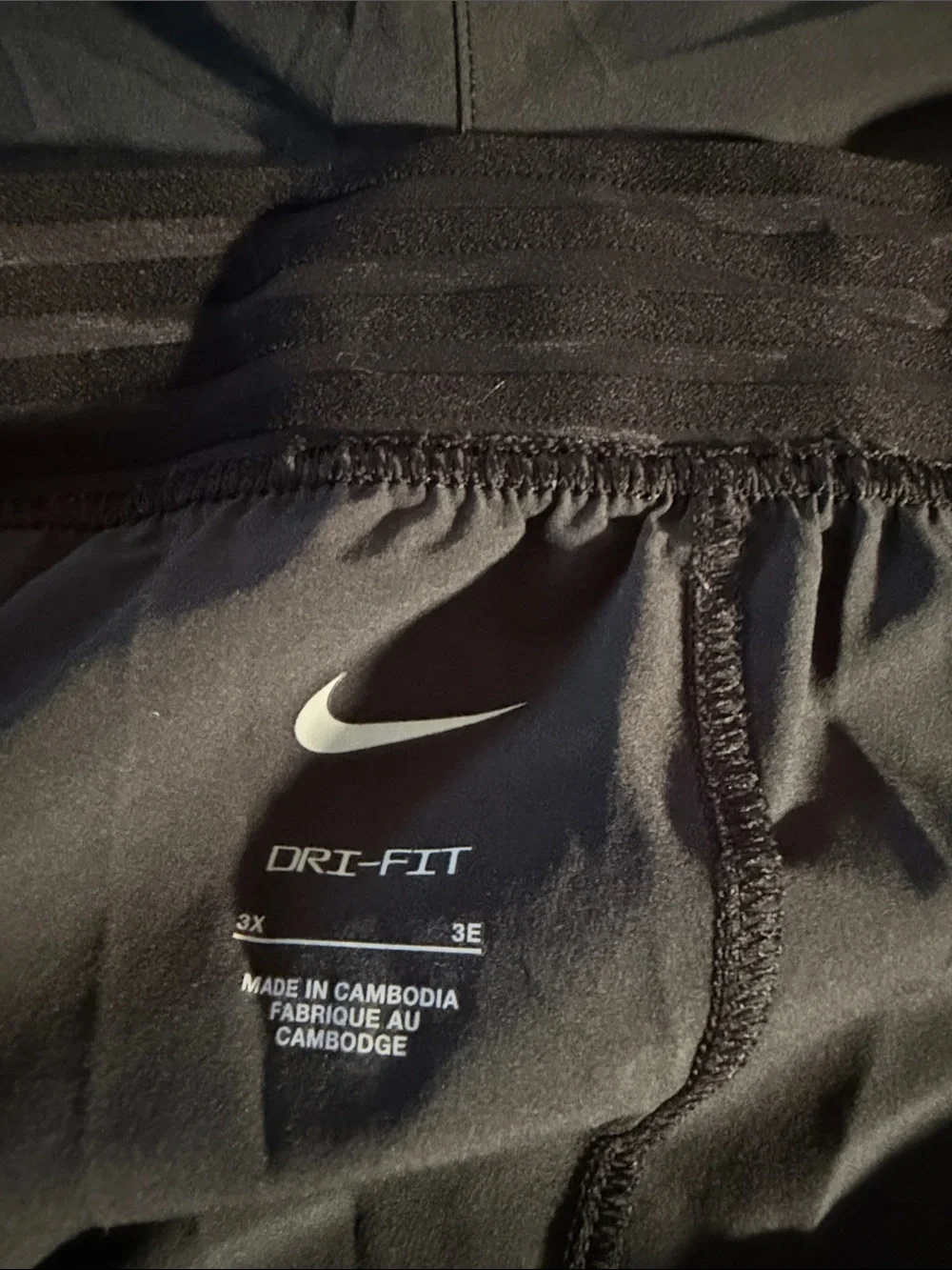 Nike Black Cropped Athletic Pants with Elastic Waist